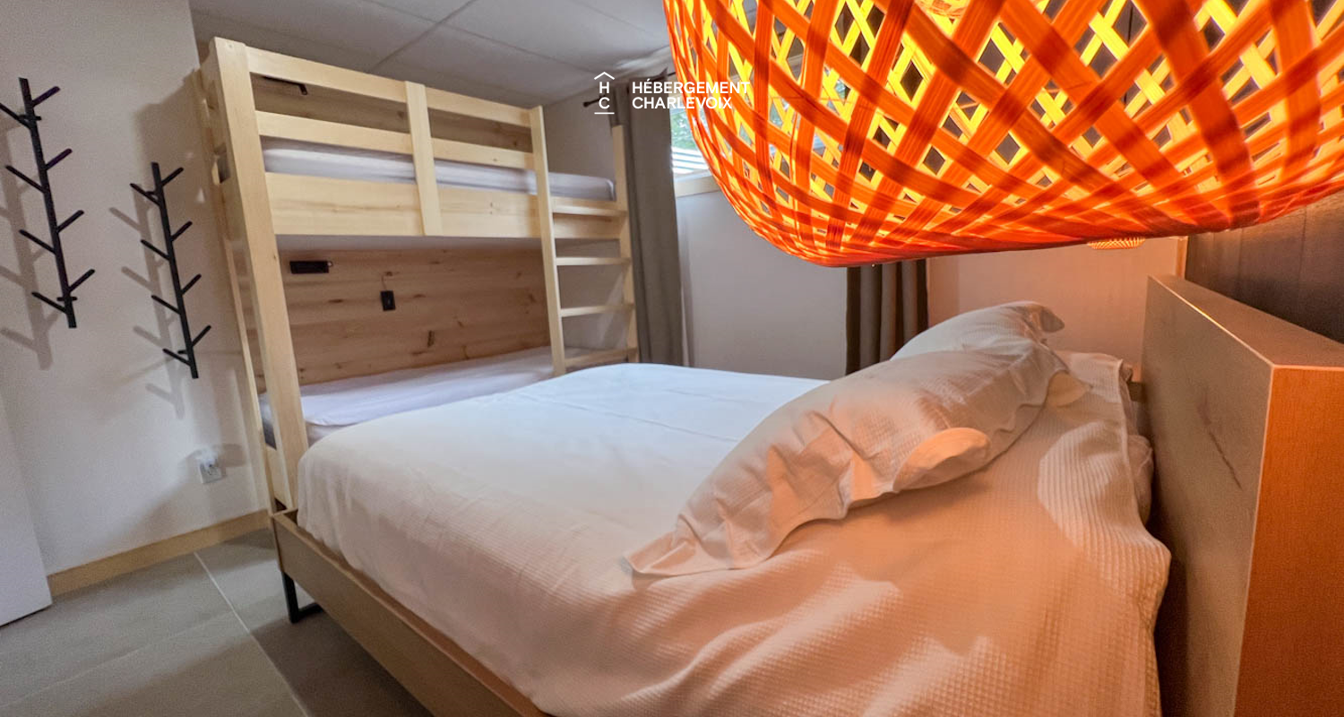 MON-2 - NOUVEAU chalet!